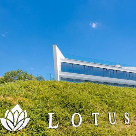 Lotus Luxury Rooms Varna Eksteriør bilde