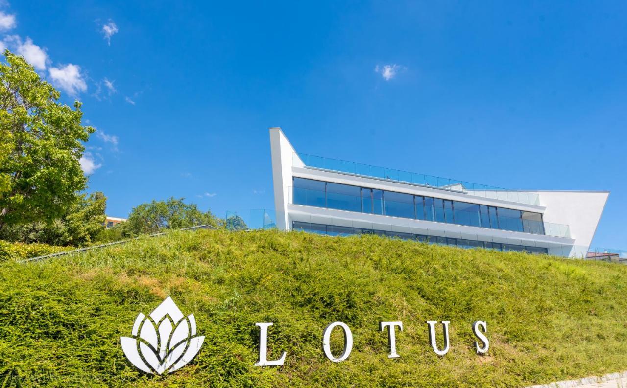 Lotus Luxury Rooms Varna Eksteriør bilde