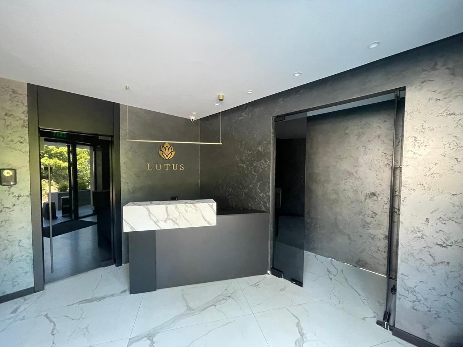 Lotus Luxury Rooms Varna Eksteriør bilde